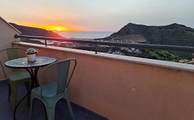 Sybarix Apartment: Precioso apartamento con vistas al golf y el mar