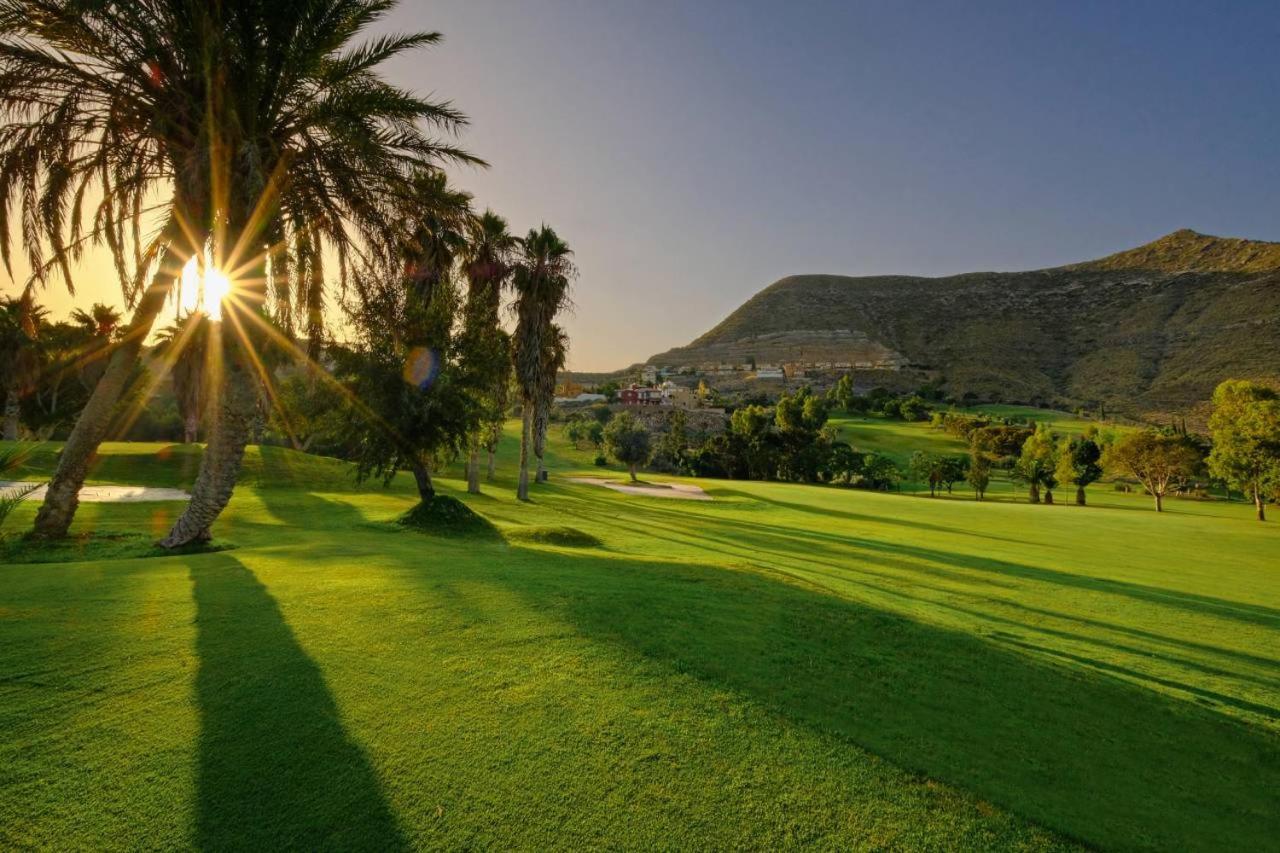 Sybarix Apartment: Precioso apartamento con vistas al golf y el mar La Envía Exterior foto